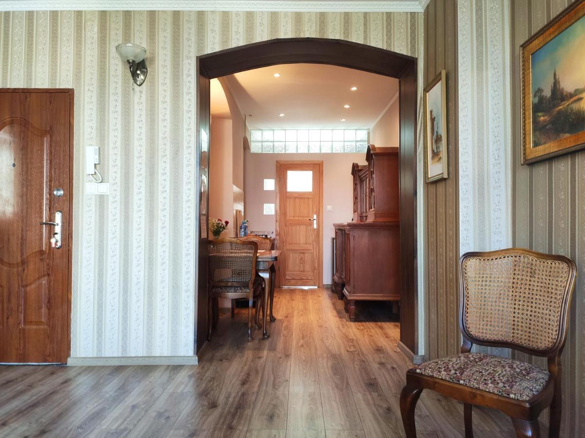 Centrum Apartament Sedziego Świdnica Kültér fotó