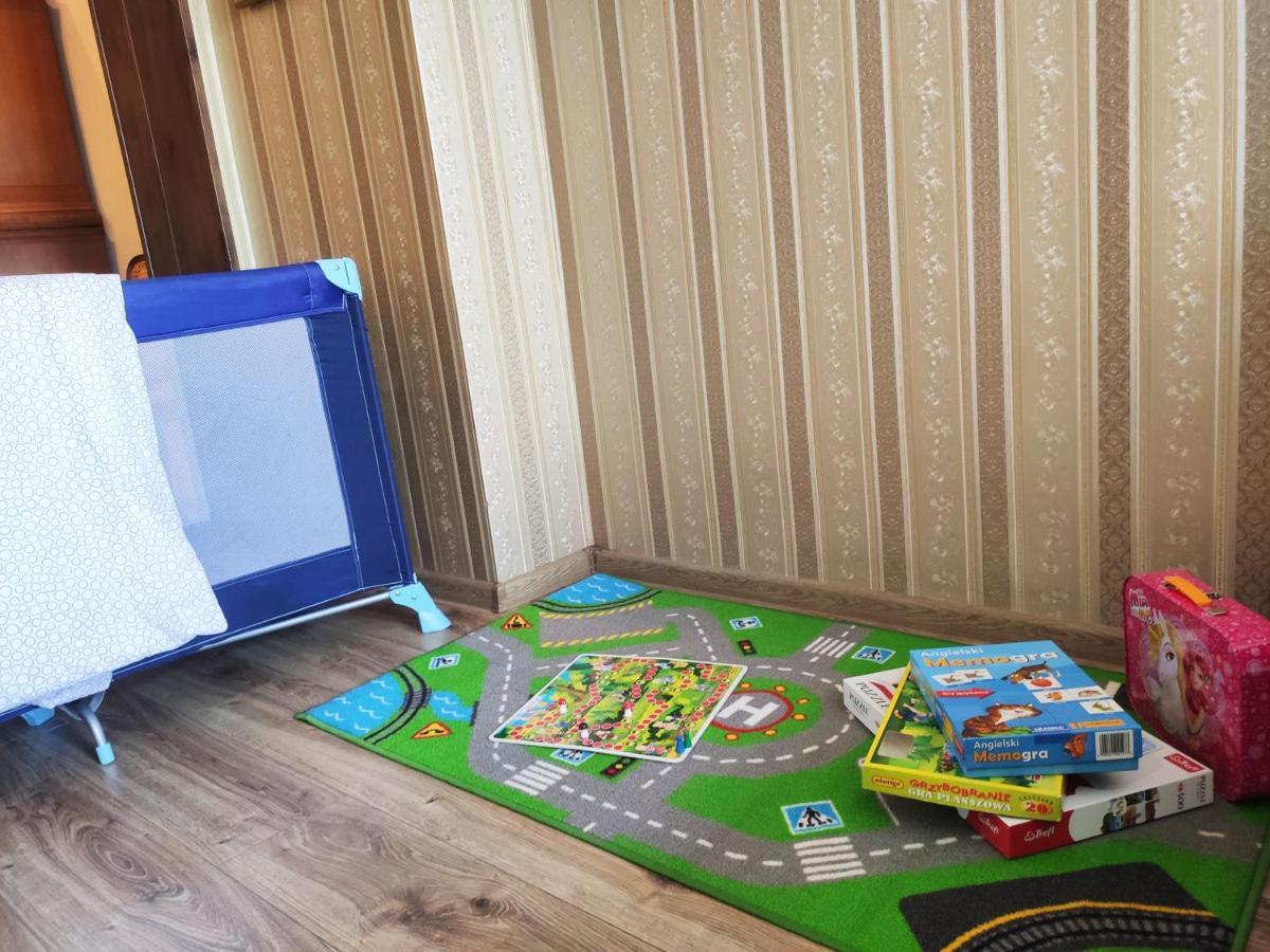 Centrum Apartament Sedziego Świdnica Kültér fotó